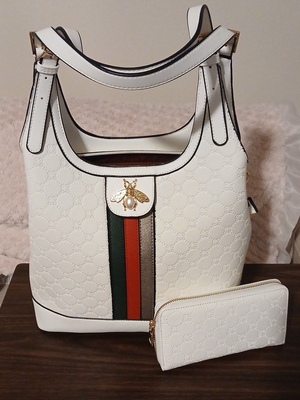 White Women's Embossed None Leather Tote with Green & Red Stripe NWT